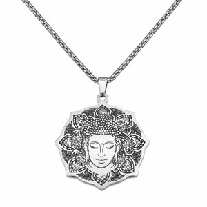 Collier zen Bouddha argenté avec pendentif floral style mandala La Maison de Bouddha