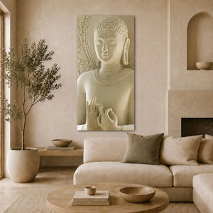 Toile Déco Bouddha Dharmacakra-Mudrā installée dans un salon zen aux tons ivoire et bois clair