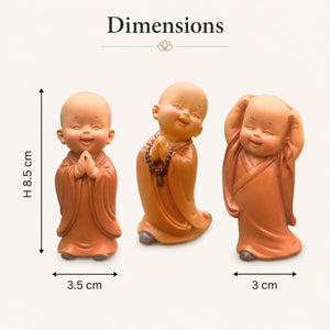 Dimensions du trio de petits moines bouddhistes debout – hauteur 8,5 cm