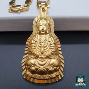 Pendentif Guanyin Bouddha doré La Maison de Bouddha