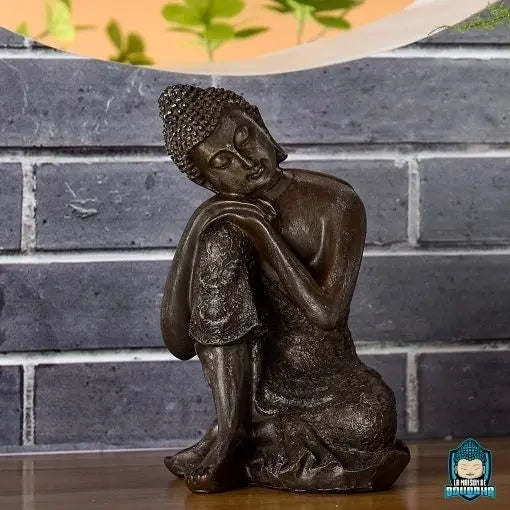 Statuette-Bouddha-Penseur-style-birman-en-résine-18-cm-de-haut-350-grammes-détails-de-finition-soignés-La-Maison-de-Bouddha