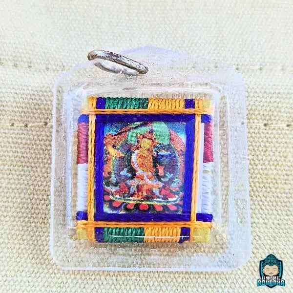 Amulette Tibetaine Sungkhor goh sung Bodhisattva Manjushri bénis par des lamas au tibet