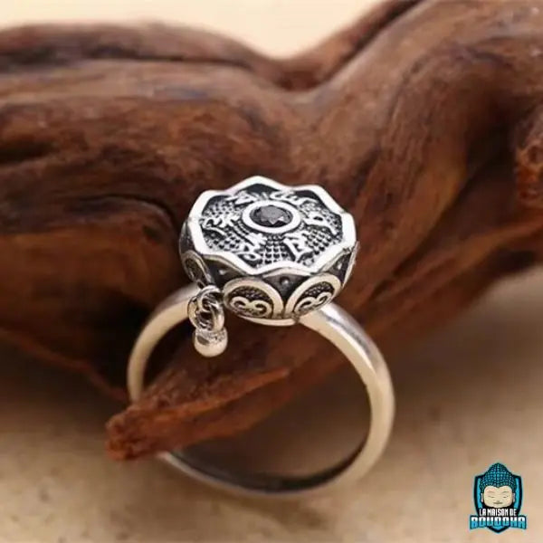 Bague-tournante-tibétaine-fleur-de-lotus-La-Maison-de-Bouddha