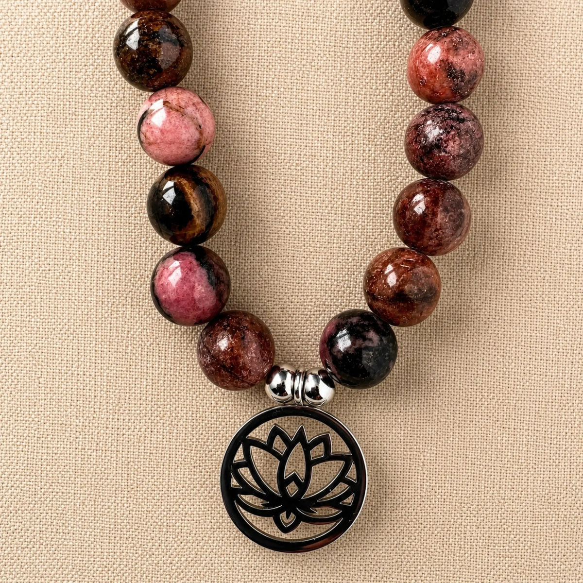 Mala Rhodonite Naturelle 108 Perles – Collier Lotus en Pierre Naturelle pour Yoga & Méditation Mala Tibétain La Maison de Bouddha