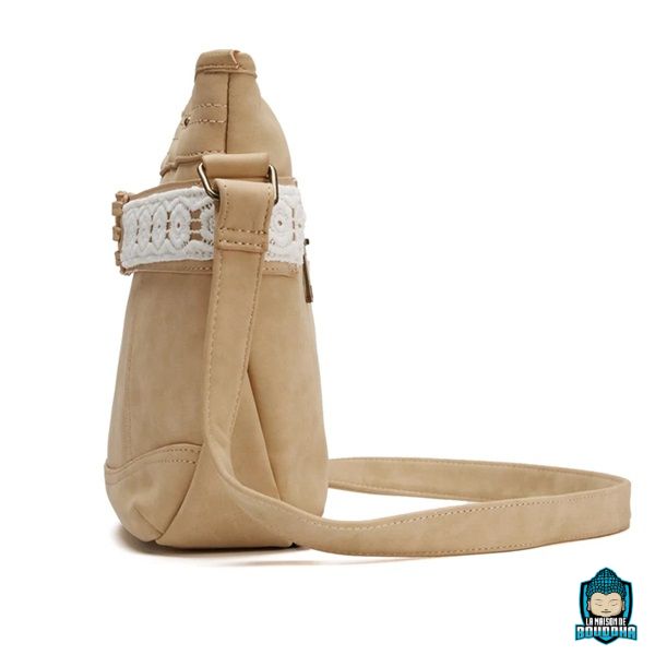 Sac-Ethnique-Boheme-Chic-Ruban-Dentelle-version-beige-ou-camel-bandoulière-réglable-vue-de-côté-La-Maison-de-Bouddha