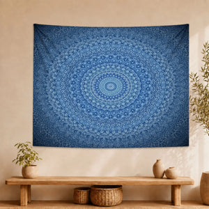 Tenture Murale Mandala Bleu avec motif concentrique aux détails bleu clair