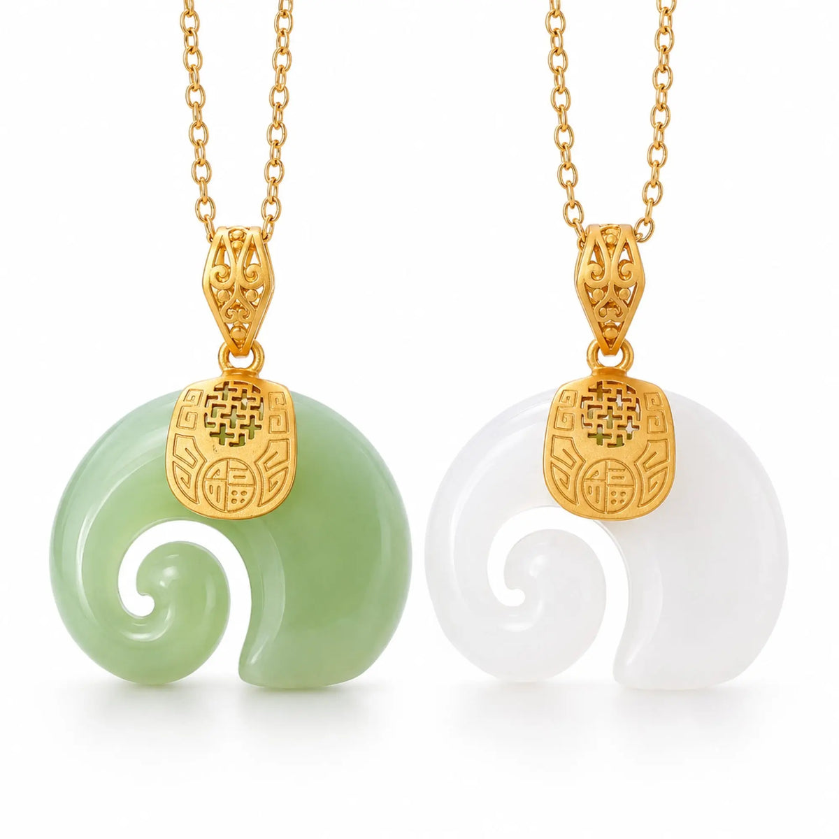Pendentif Éléphant Jade en Variante A blanche et Variante B verte avec monture et chaîne dorées