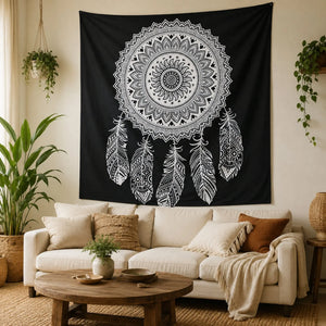 Tenture attrape-rêves mandala noir et blanc en coton dans un salon bohème zen