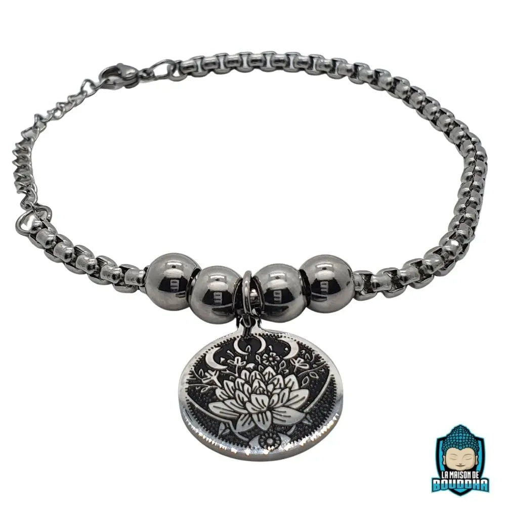 Bracelet-Fleur-de-Lotus-Femme-pendentif-diametre-2-cm-bracelet-ajustable-fermoir-a-mousqueton-chaine-maille-forcat-La-Maison-de-Bouddha