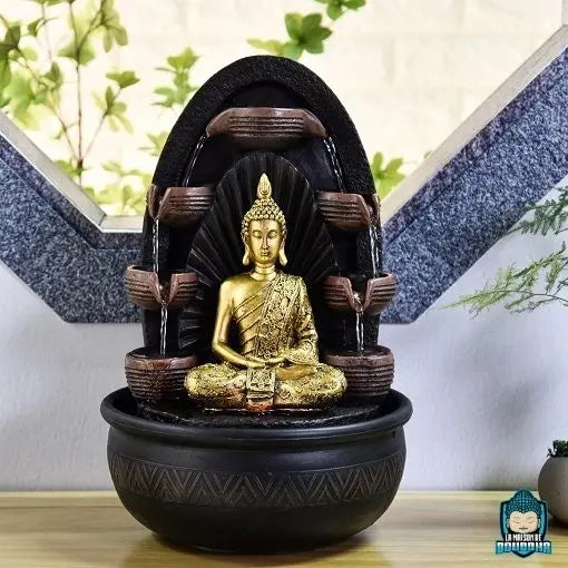 Un Magasin De Décoration à L'intérieur Avec Bouddha Image éditorial - Image  du domestique, glace: 154128085
