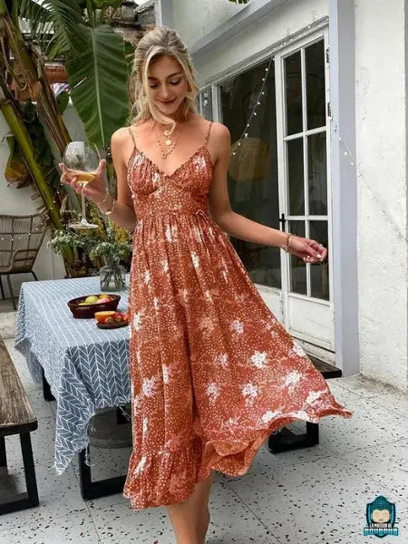 Robe-longue-fleurie-fluide-bretelle-fine-couleur-Brique-a-volants-La-Maison-de-Bouddha