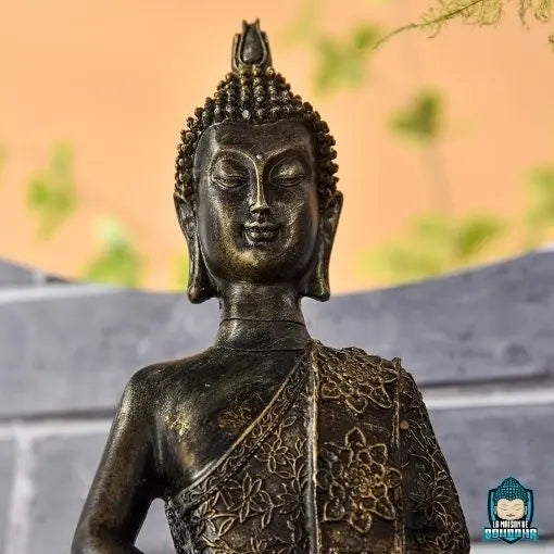 Statuette Bouddha Thai en pierre artificielle noir, argent