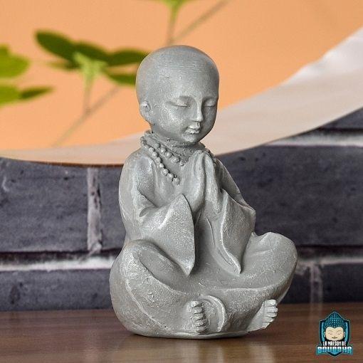 Statuette Moine Bouddhiste en Résine  La Maison de Bouddha