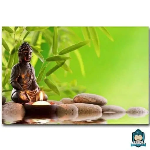 Tableau-Bouddha-Bambou-statuette-et-decor-eau-galets-feuilles-bambou-bougie-toile-tissu-1-piece-La-Maison-de-Bouddha