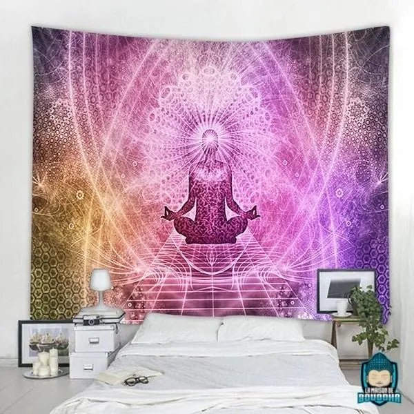 Tenture-Meditation-coloris-rose-violet-or-blanc-tapisserie-murale-en-polyester