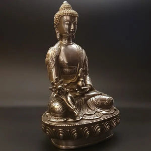 statue-bouddha-médecine-en-argent-tibétain-assis-en-méditation-sur-fleur-de-lotus-La-Maison-de-Bouddha